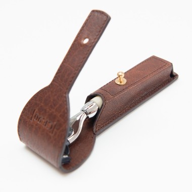 3 - Razor with Leather Razor Case